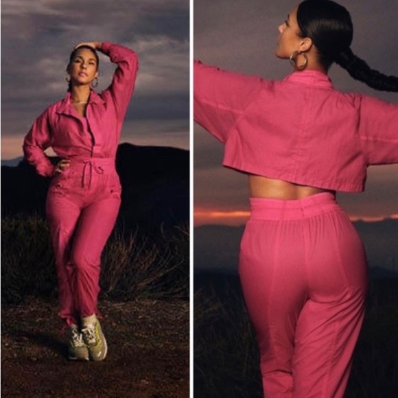 Athleta × Alicia Keys High Waist Utility Pant Windbreaker Double Layer Cargo 8 - Picture 6 of 16